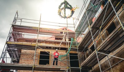 DSC08135-web_400x233