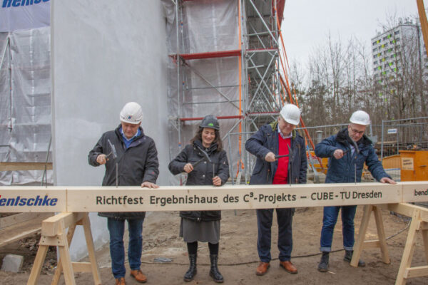 IMG_0735_entwickelt_Stefan_Grschel_IMB_TU_DD2_800x467